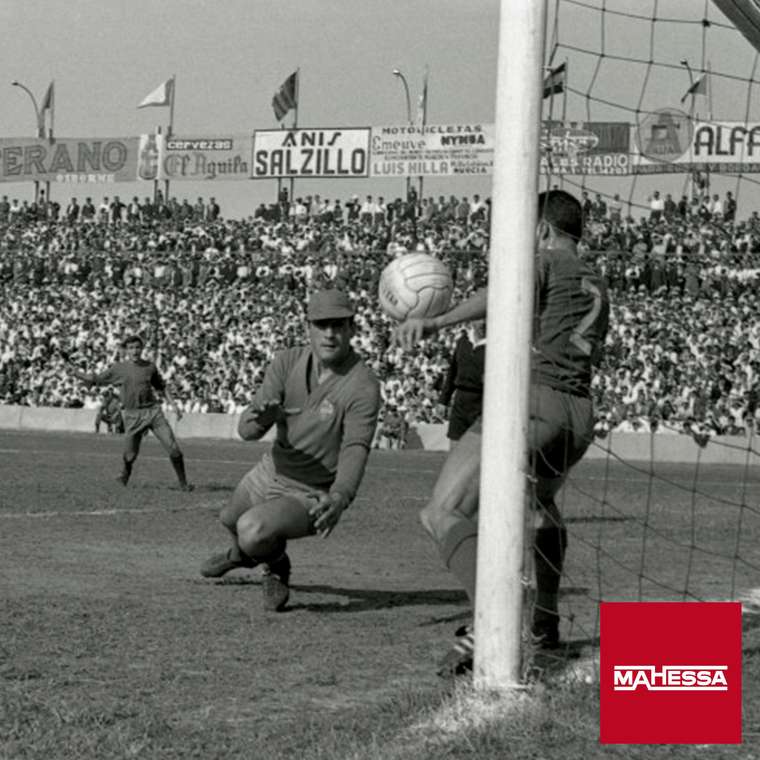 A goal from Lax against LevanteUD gave promotion to the #RealMurcia to The First Division on 21 April 1963 at La Condomina.jpg