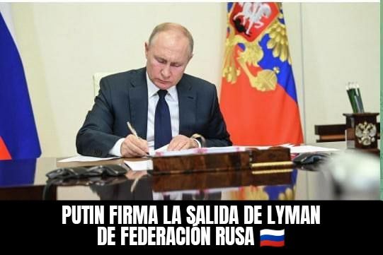 2022.10.01.Putin firma salida de Lyman.jpeg