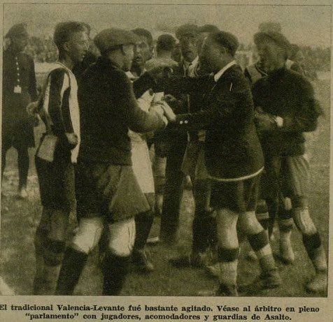 1932.11.13 (13 ноября 1932), Валенсия - Леванте, 5-0 (1).jpg