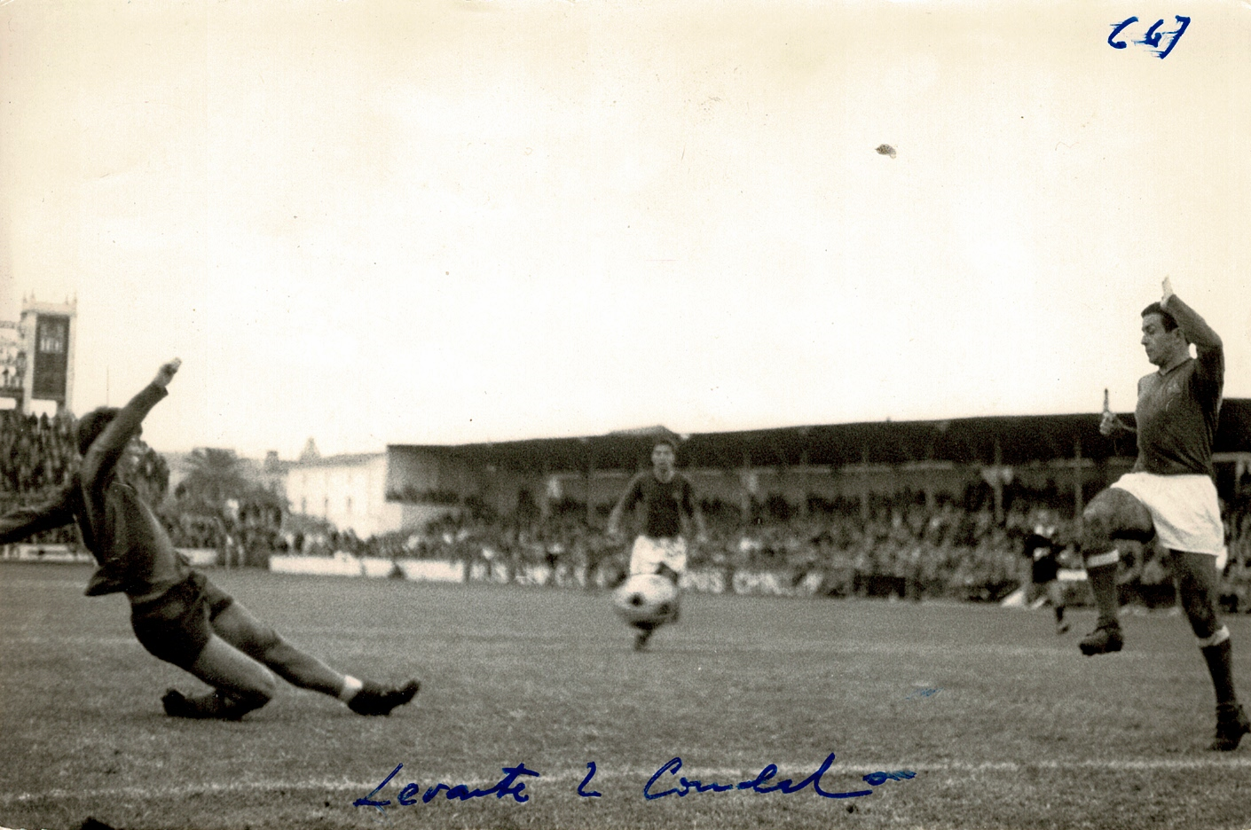 1966.11.06 (6 ноября 1966), Леванте - Кондаль, 2-0 (1).png