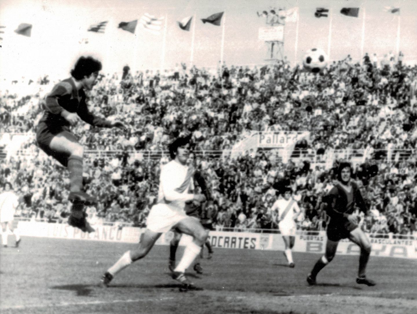 1974.04.21 (21 апреля 1974), Леванте - Райо Вальекано, 2-1 (2).jpg